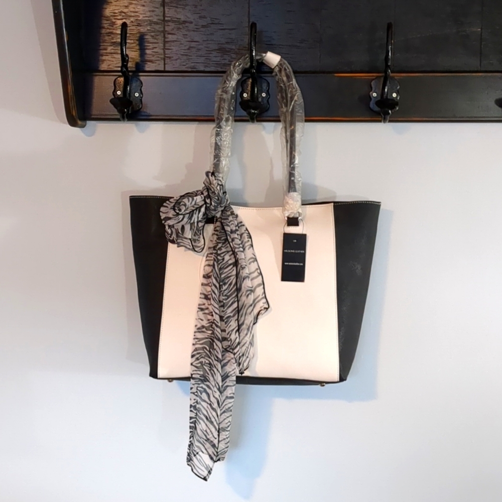 Wilson's Leather Tote Black White Zebra with scarf